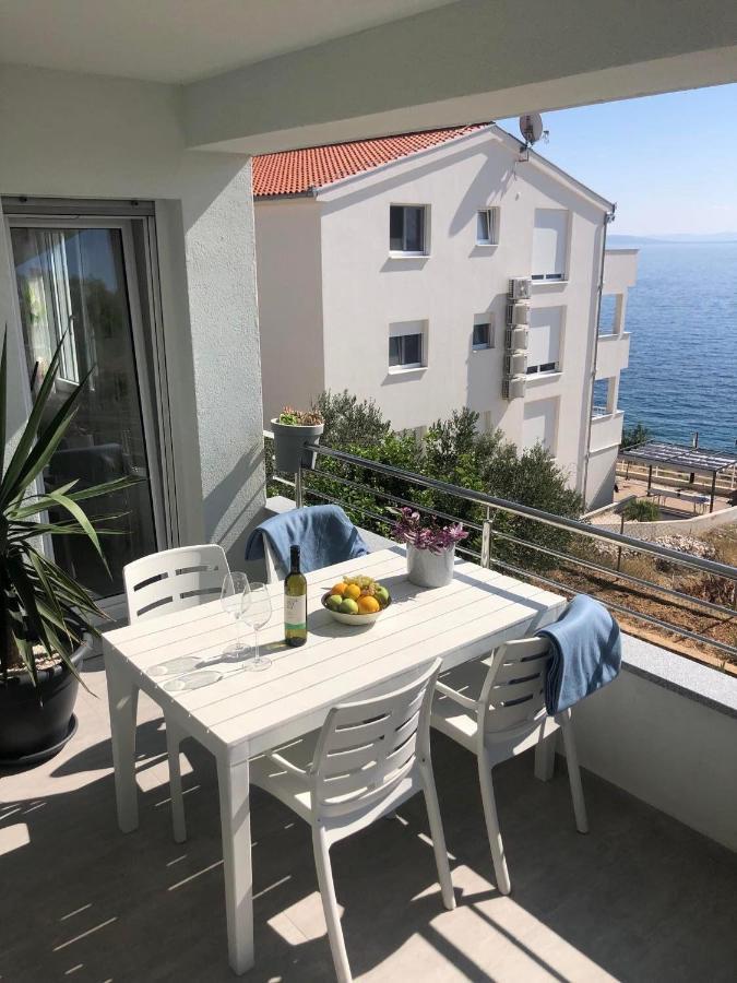 טרוגיר Villa Dani Sea & Pool Apartments מראה חיצוני תמונה